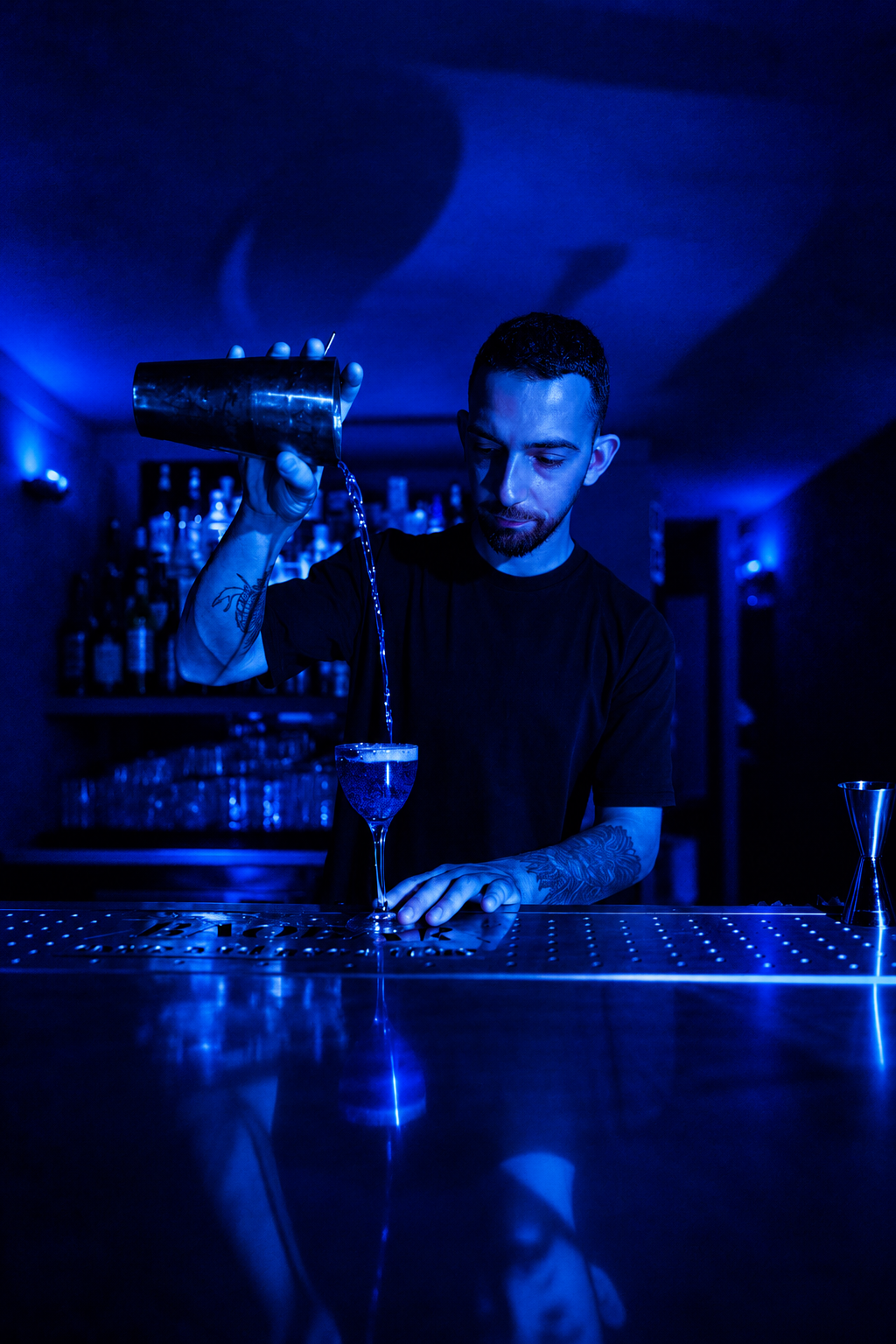 Preparazione cocktail al BaoBar